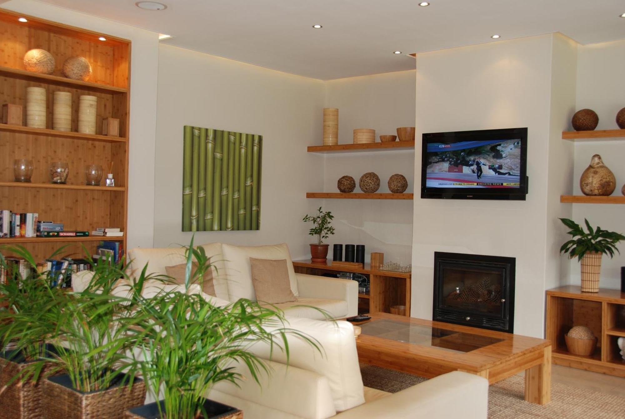 Bamboo Guest House Hermanus Exterior photo