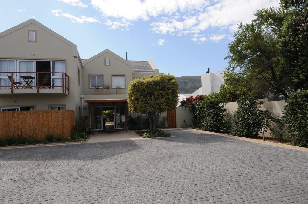 Bamboo Guest House Hermanus Exterior photo