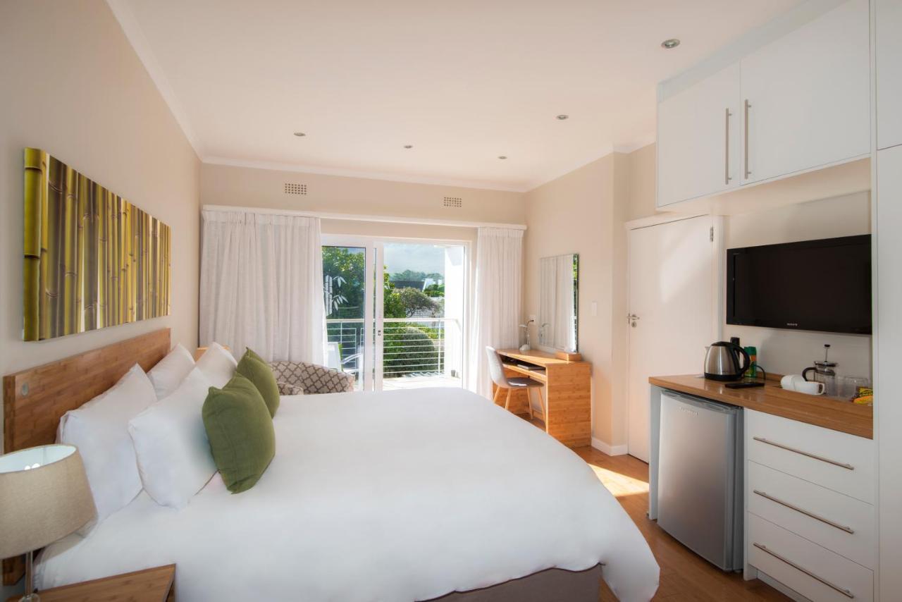 Bamboo Guest House Hermanus Exterior photo