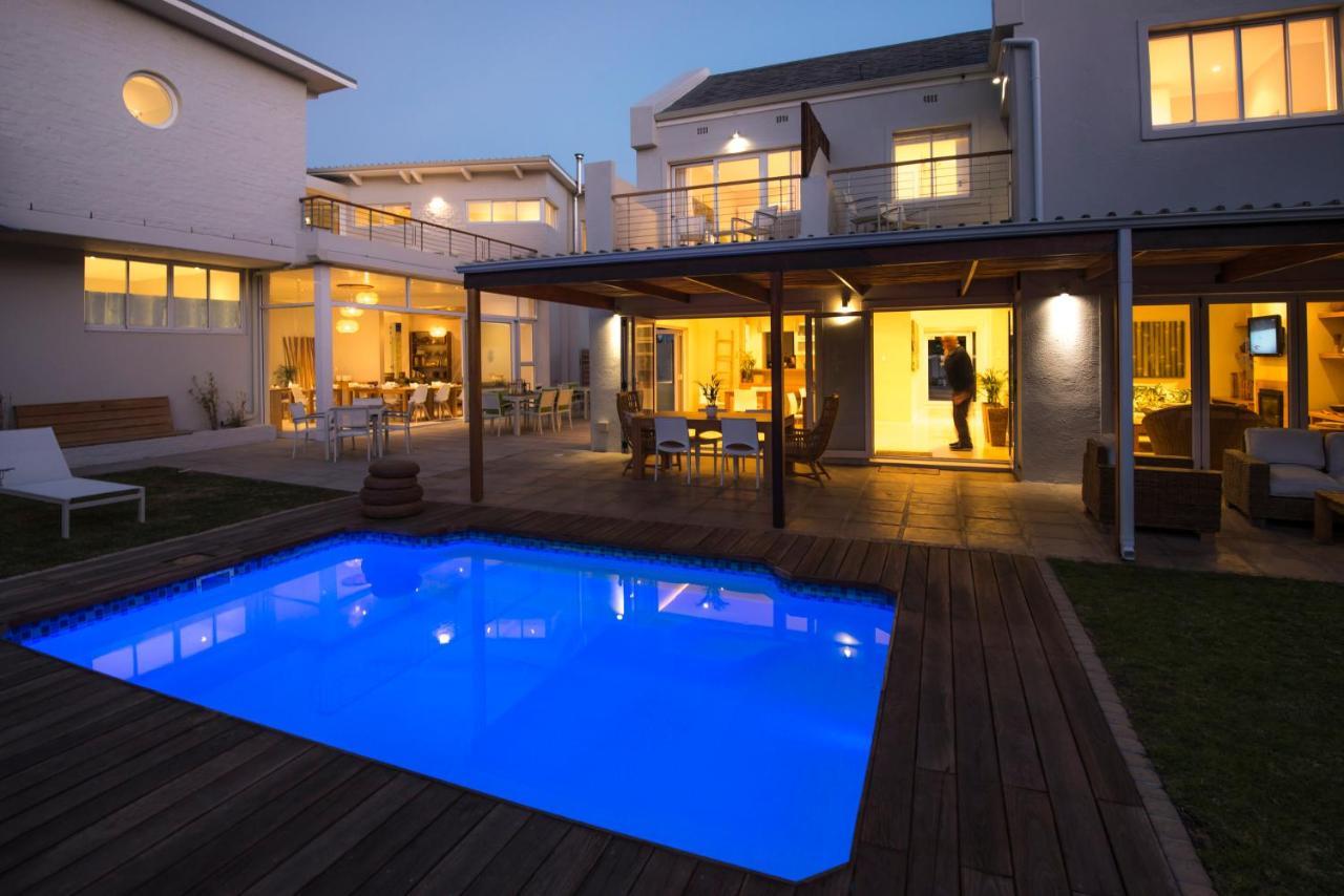Bamboo Guest House Hermanus Exterior photo