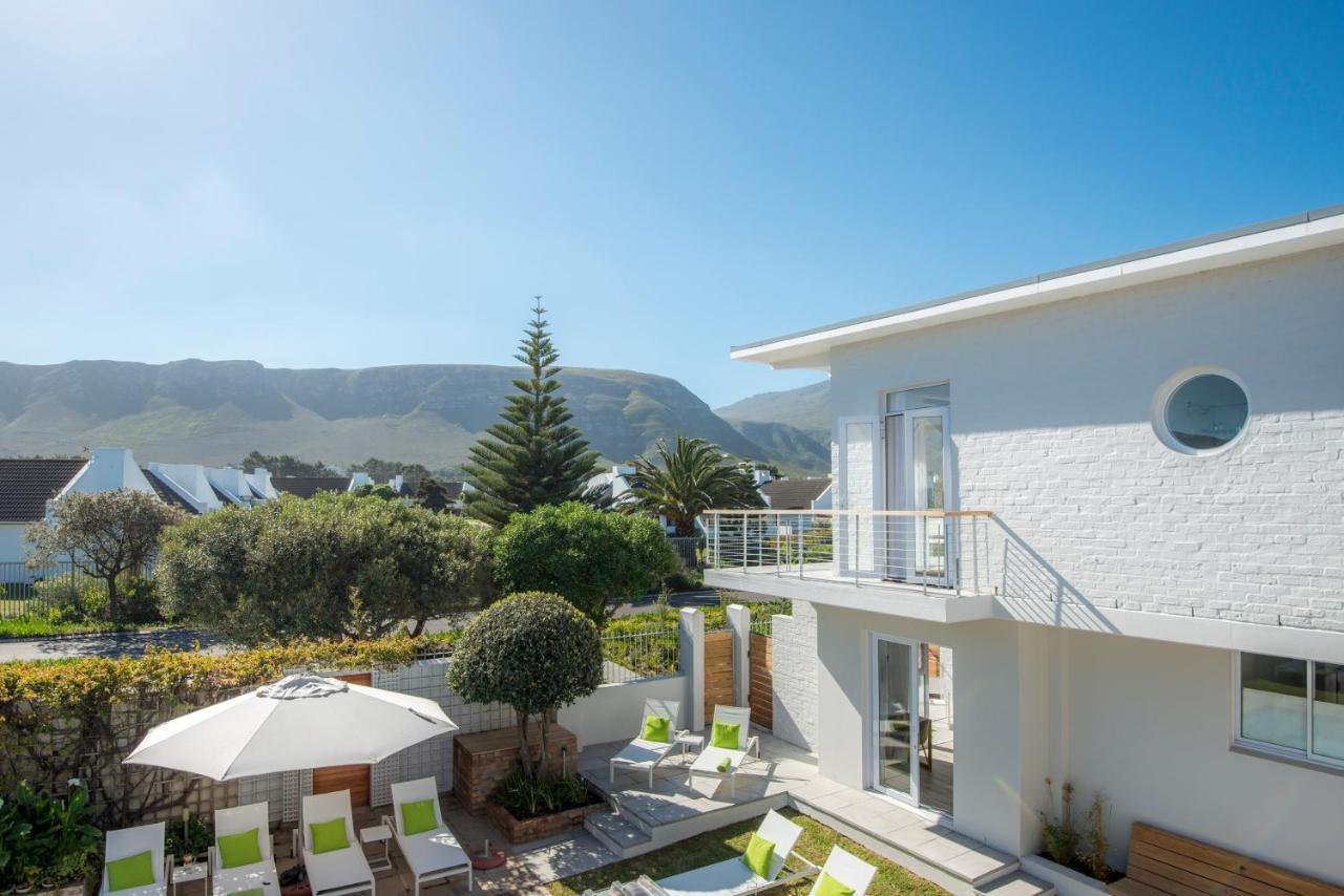Bamboo Guest House Hermanus Exterior photo