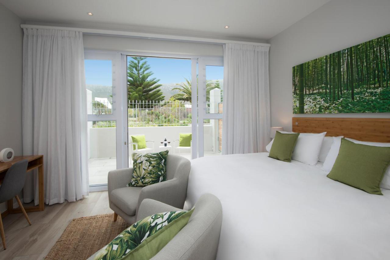 Bamboo Guest House Hermanus Exterior photo