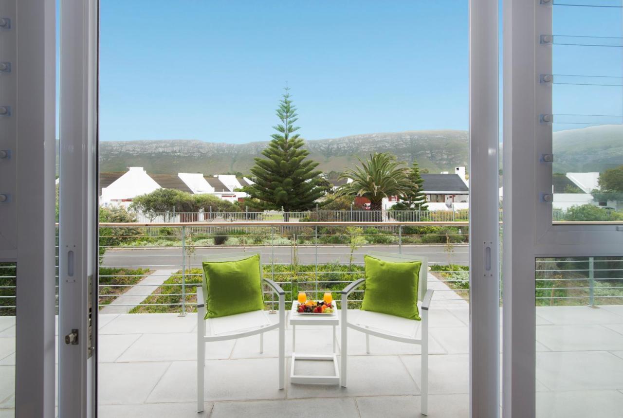 Bamboo Guest House Hermanus Exterior photo
