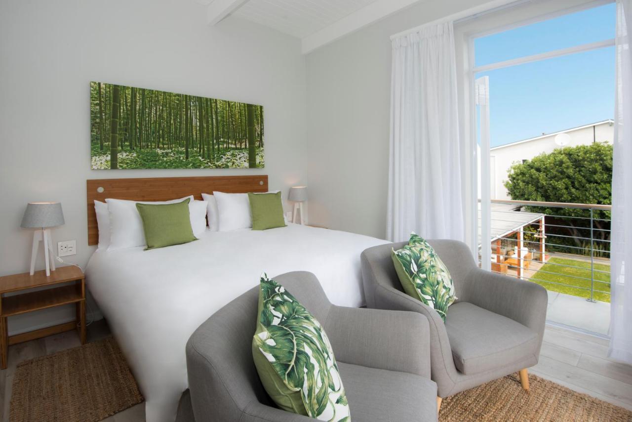 Bamboo Guest House Hermanus Exterior photo