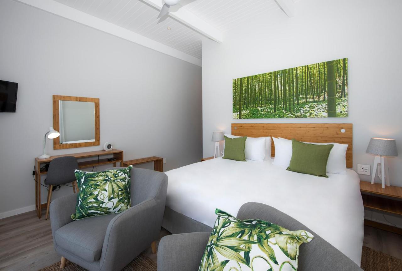 Bamboo Guest House Hermanus Exterior photo